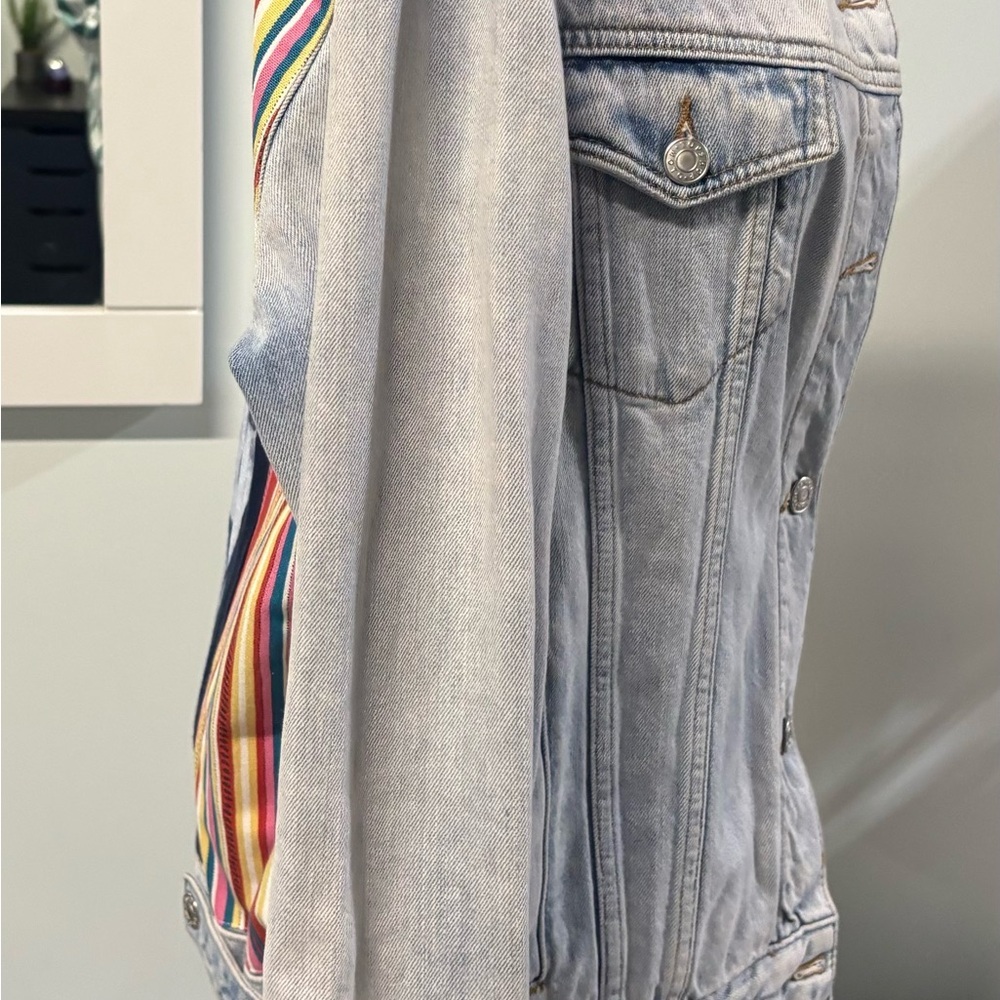 ❤️Top Shop Hand Painted Distressed Jean Jacket-Sz 6 - Picture 6 of 8